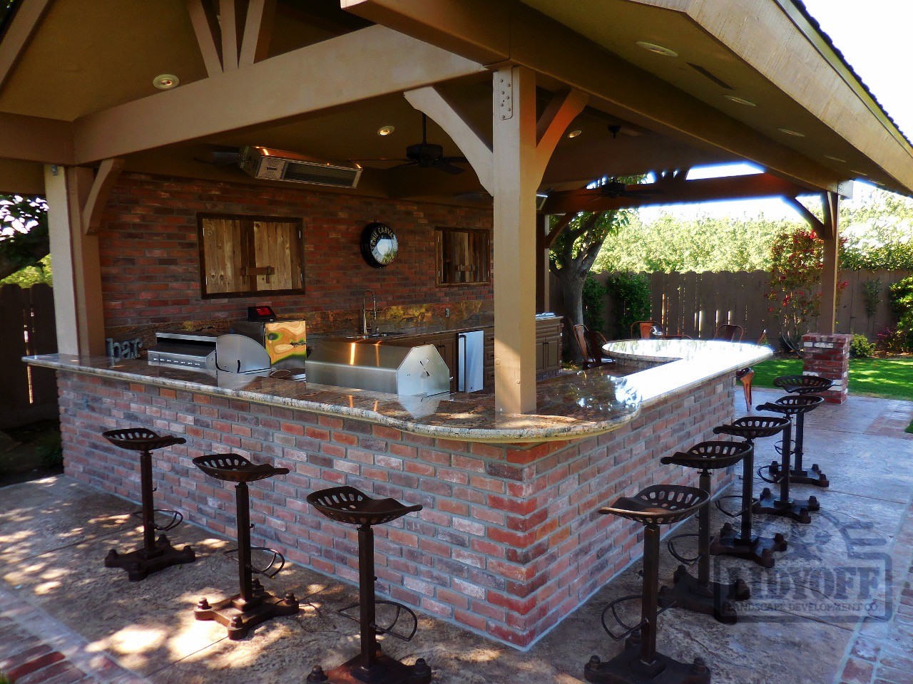Outdoor Kitchens | Lidyoff Landscaping Development Co.